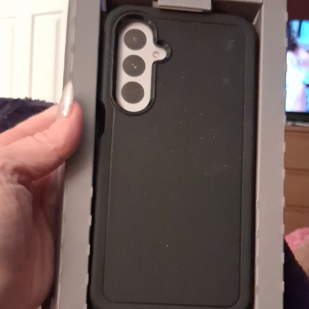 On Running Black Rugged Case for Samsung Galaxy A35 5G - Picture 3 of 3